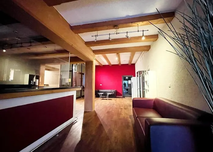 20 - Im Rottalblick - Youngmodern Wohnen, Tiere Willkommen, Bademantelgang Zur Therme, Tv Und Balkon *