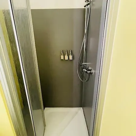 Apartment Fewo 20 - Appartement Im Rottalblick - Youngmodern Wohnen, Tiere Willkommen, Bademantelgang Zur Therme, Tv Und Balkon