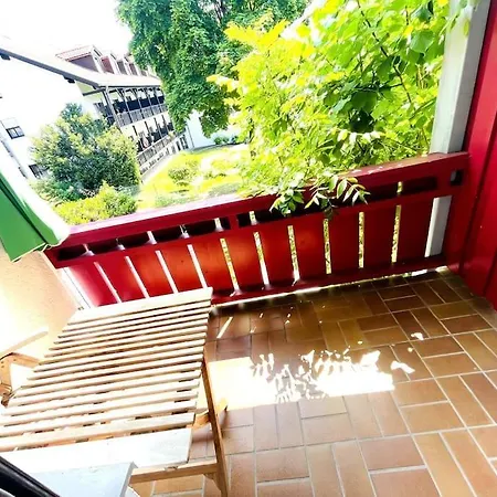 Apartment Fewo 20 - Appartement Im Rottalblick - Youngmodern Wohnen, Tiere Willkommen, Bademantelgang Zur Therme, Tv Und Balkon Bad Griesbach (Bavaria)